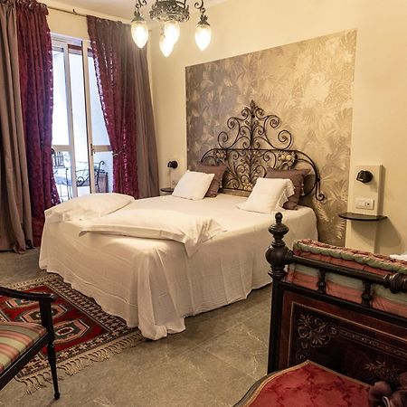 Fiordiloto B&B 4 Stars Альба Екстер'єр фото